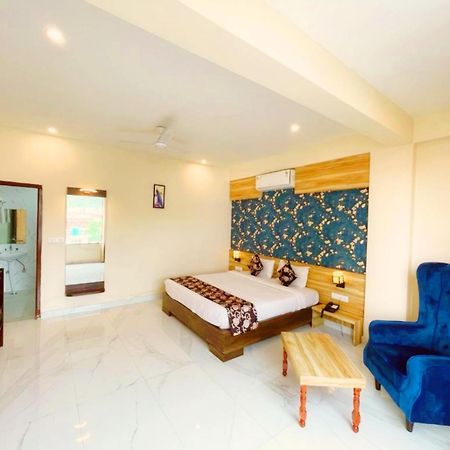 Hotel The Celebration By Amod Best Hotel & Rooftop Udaipur Dış mekan fotoğraf